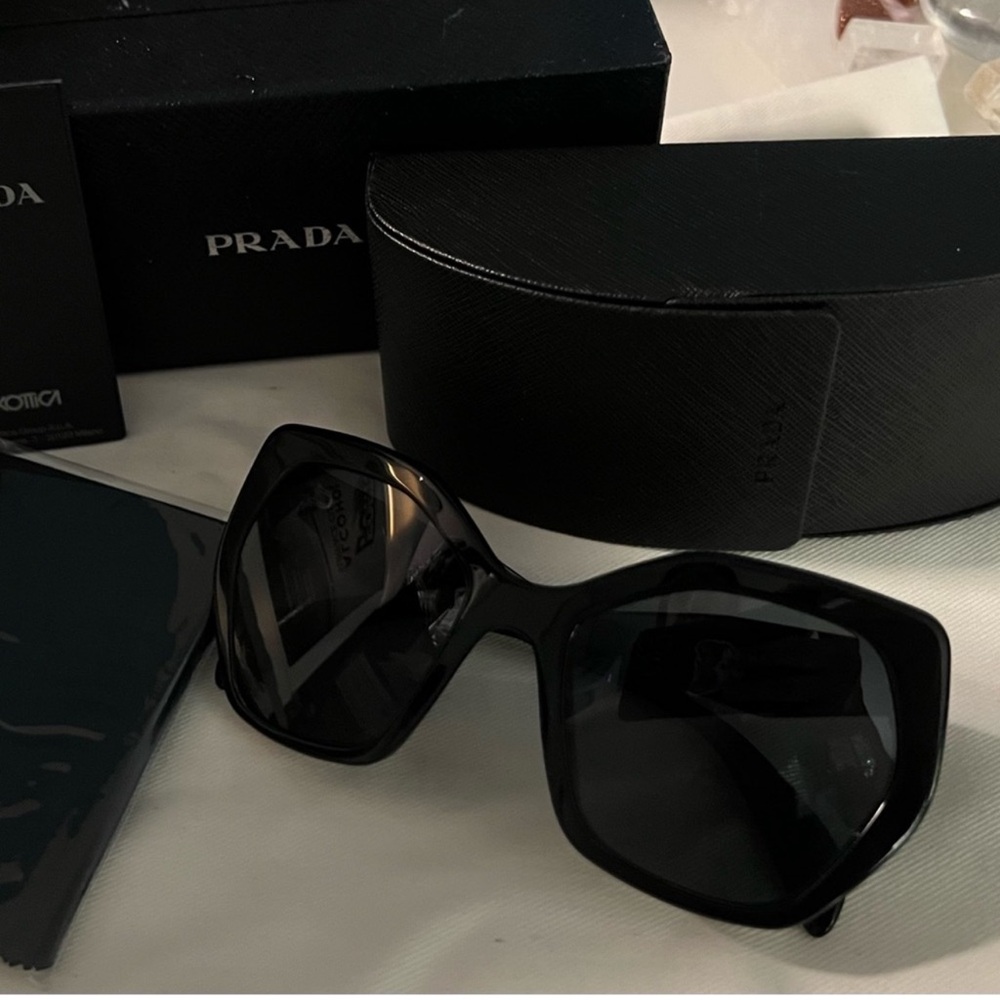 Beautiful Prada sunglasses